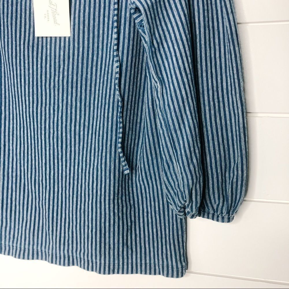 Universal Thread Striped Blouse - Picture 6 of 9